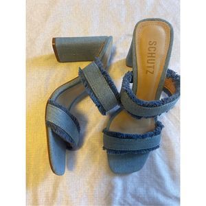 Schutz block denim fringe heels - size 7 new